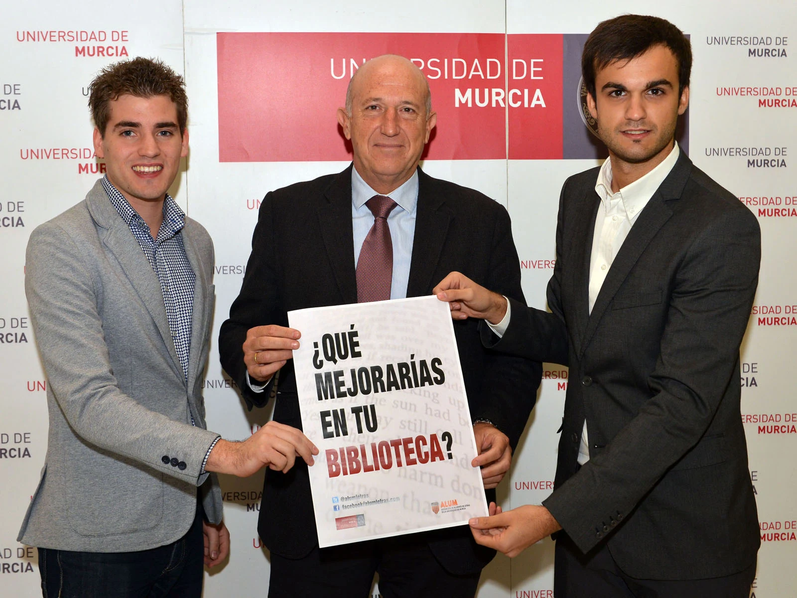 Campaña de la Asociación de Alumnos de Letras para potenciar el uso de las bibliotecas, Universidad de Murcia